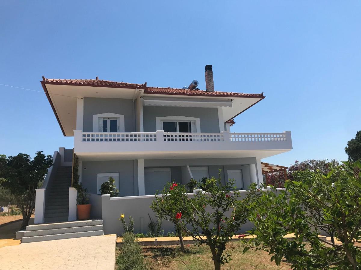 Rizes Seaside Homes Vromonérion المظهر الخارجي الصورة